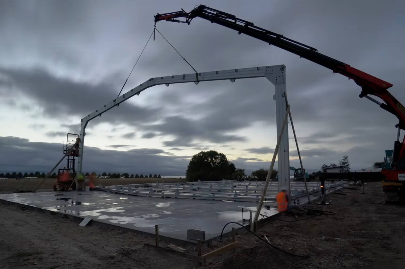 X-CALIBR™ Project: 650sqm Honey Storage Shed Portal Framed in 12 Hours, Kuratau